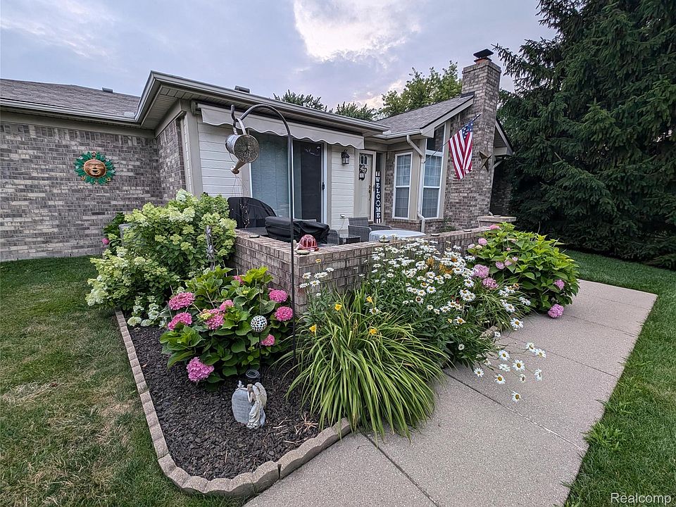 1st image of 18397 Pleasant Valley Dr #169