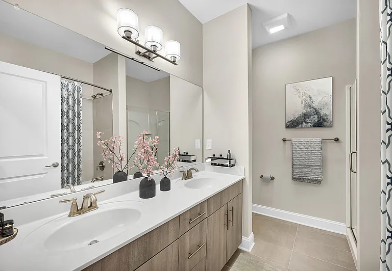 Woodland Green in Bloomfield — Photo 12