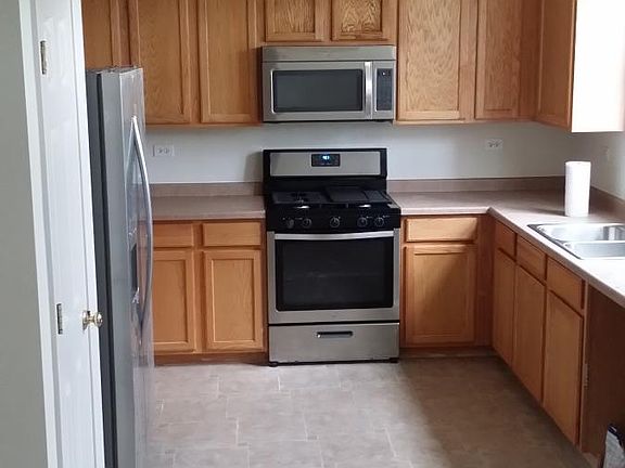 5th image of 3381 Kentshire Cir