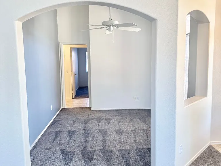5209 W Taro Ln — Photo 13