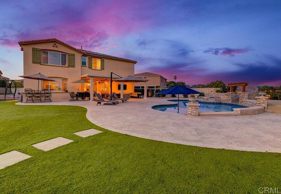1st image of 1164 Tesoro Pl