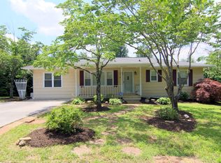 5221 NW Tillery Rd, Knoxville, TN 37912