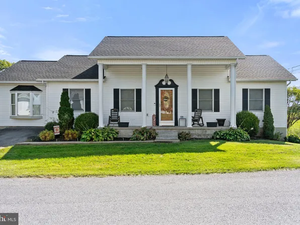 164 Susan Ln, Martinsburg, WV 25404