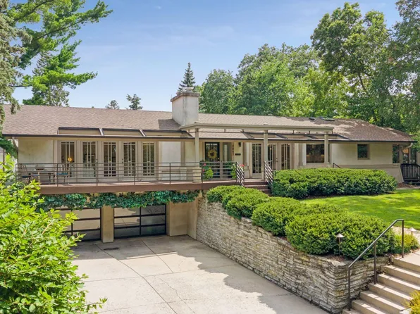 4847 E Lake Harriet Pkwy, Minneapolis, MN 55419