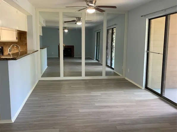14911 Wunderlich Dr APT 1013, Houston, TX 77069