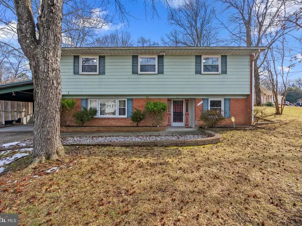 11411 Indigo Dr, Beltsville, MD 20705