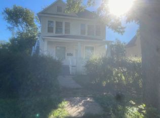 321 S 10th St #1, Salina, KS 67401