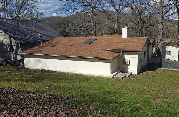 1st image of 603 Glen Oaks Dr