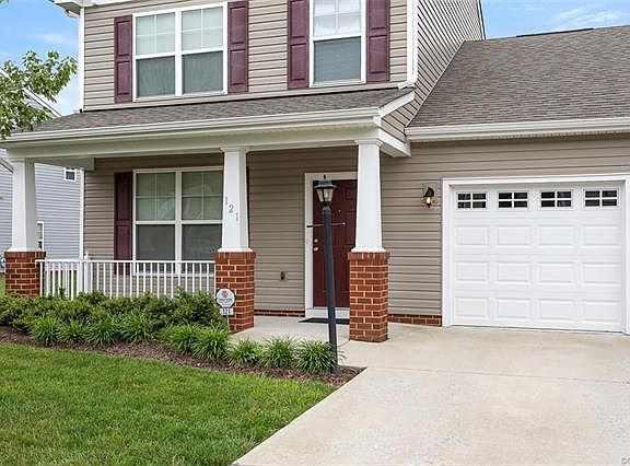 2nd image of 121 New Market Village Pkwy #121