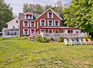 11 Sebago Rd, Naples, ME 04055