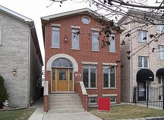 2nd image of 3834 S Union Ave