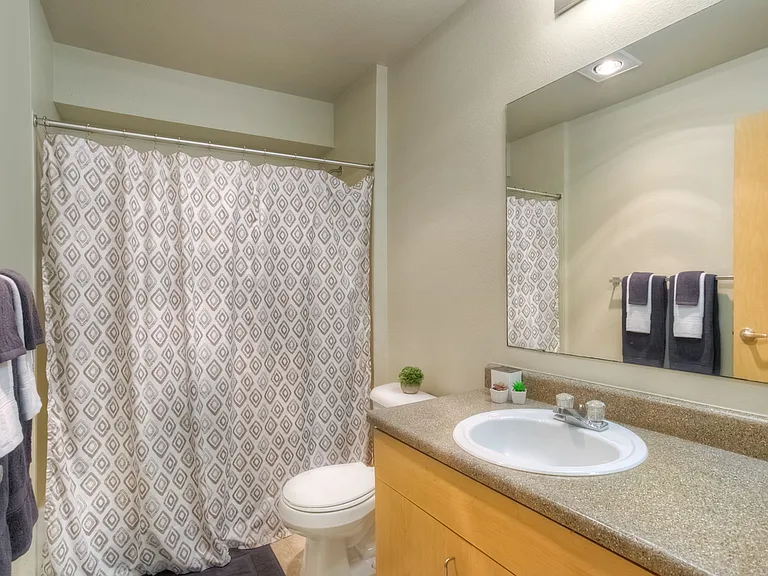 Mill Pointe — Photo 13