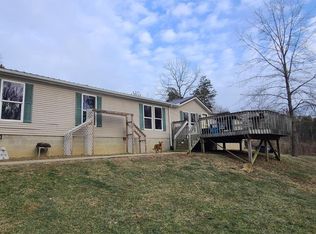 13016 Lovers Lane Rd, Bennington, IN 47011