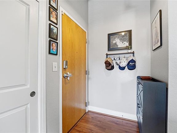 5th image of 609 Central St APT 1306