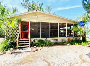 2280 S Waterman Dr, Crystal River, FL 34429