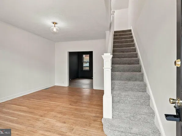 27 W New St, Lancaster, PA 17603
