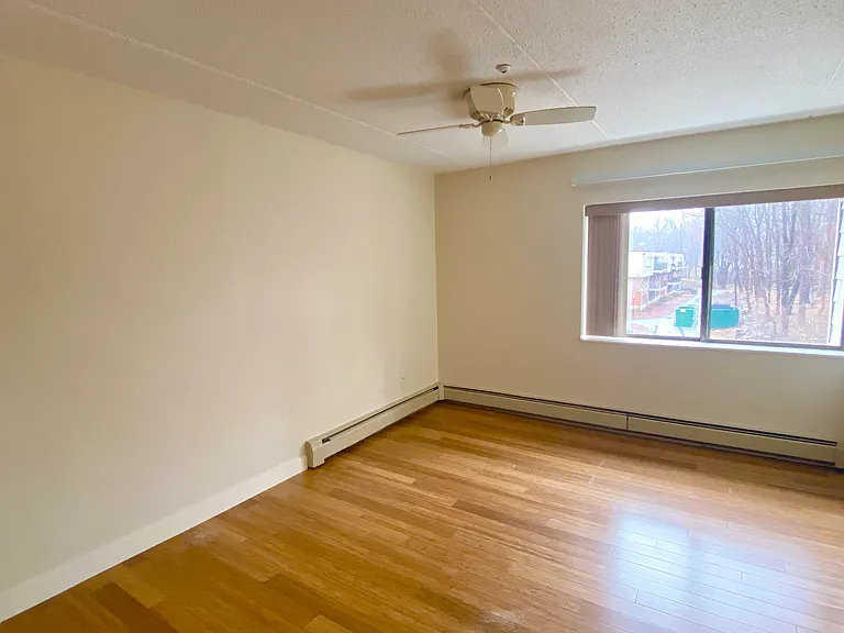 575 Broad St #307 — Photo 12