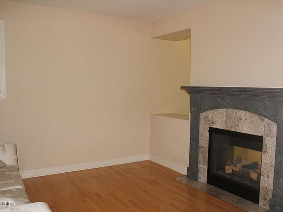 3rd image of 2963 Creek Edge Ct