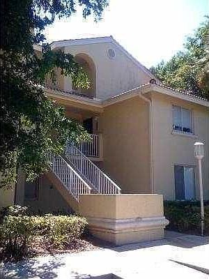 1st image of 1105 Glenmoor Dr