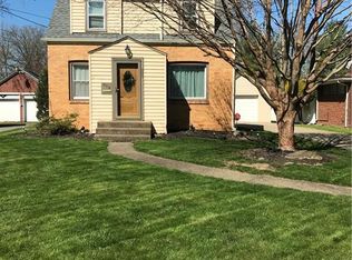 884 Perkinswood Blvd SE, Warren, OH