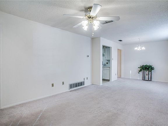 2nd image of 6511 Oak Forest Ct