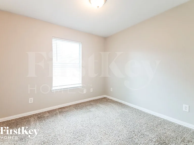 1607 Coleman St — Photo 16