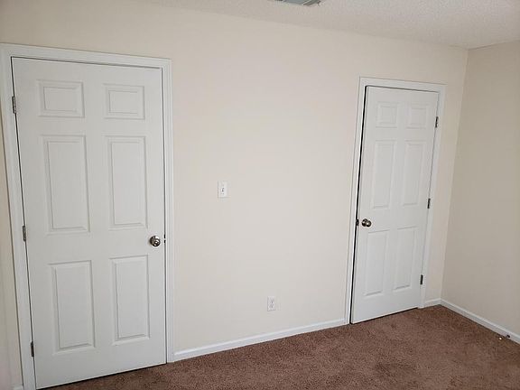 3rd image of 2701 Olivia St