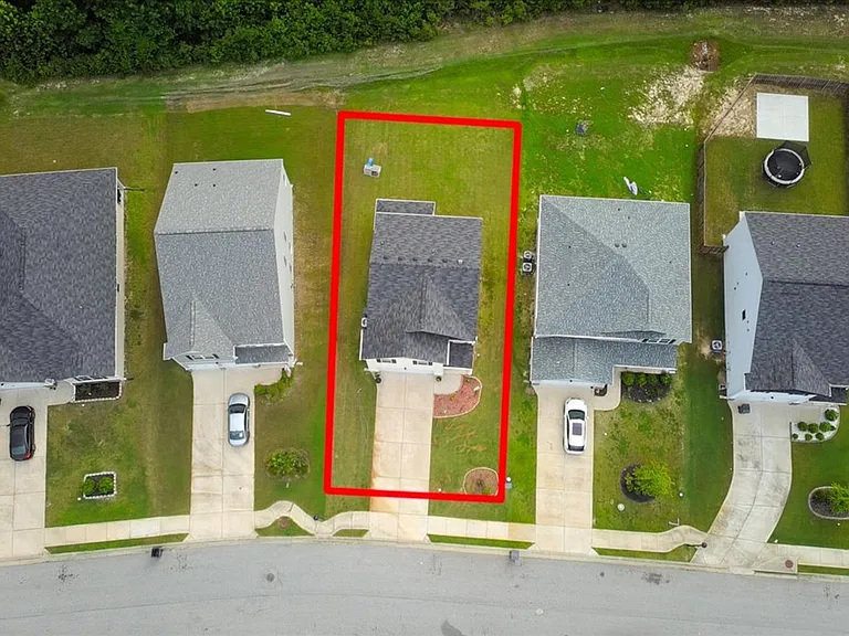1127 Sims Dr — Photo 41