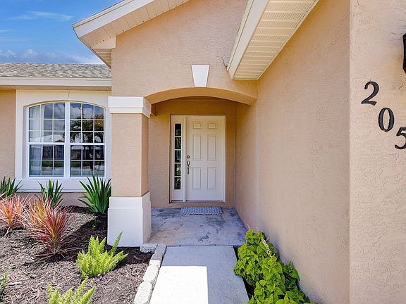 3rd image of 2051 SE Ellington Terrace