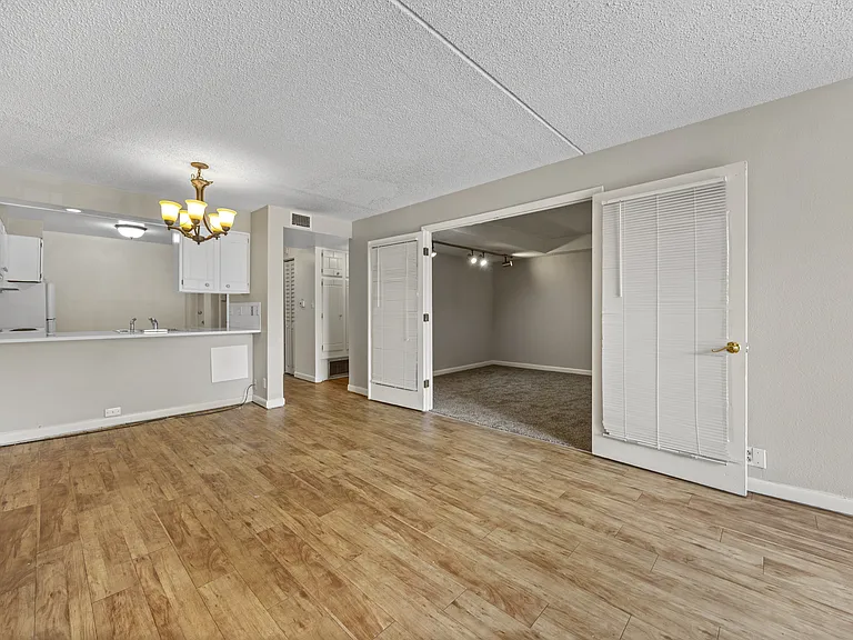 805 29th Street #210 — Photo 7