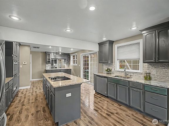 2nd image of 2502 NE 7th Street