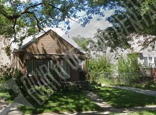 1138 Magnolia Dr, Inkster, MI 48141