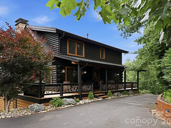 4th image of 206 Hamlet Dr