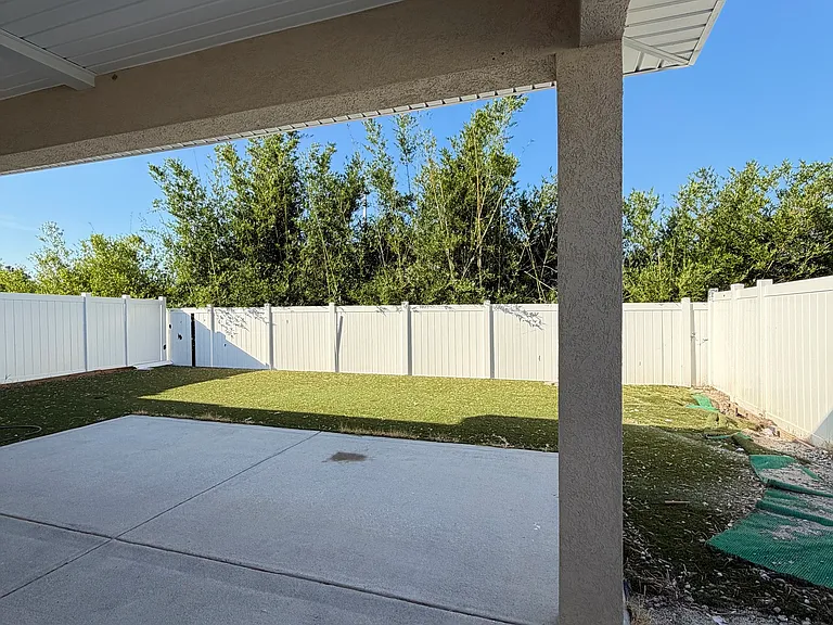 148 The Villas Way — Photo 58