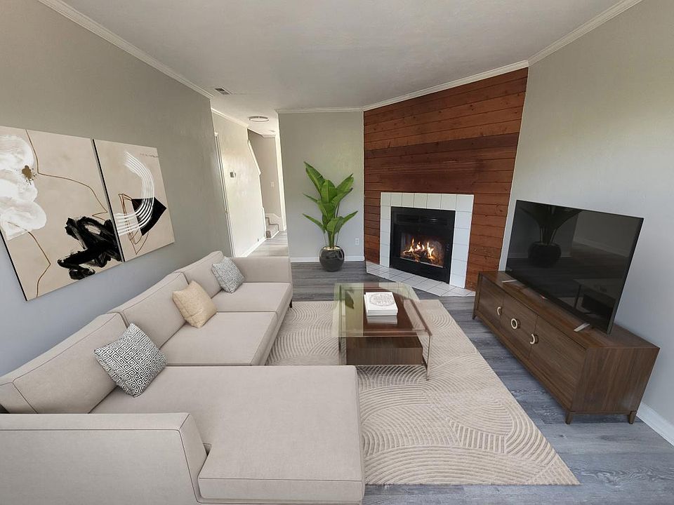 1st image of 997 Green St #997