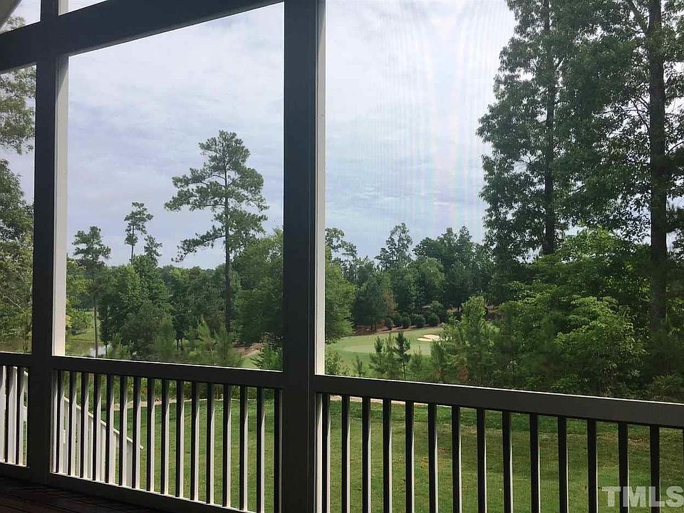 2nd image of 805 Rambling Oaks Ln