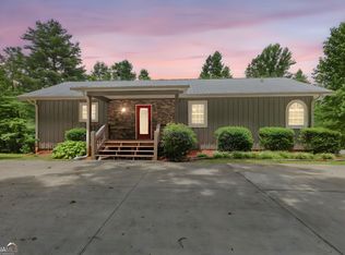6704 Morgan Dr, Young Harris, GA 30582
