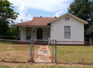 30 Foster St, Manchester, GA 31816