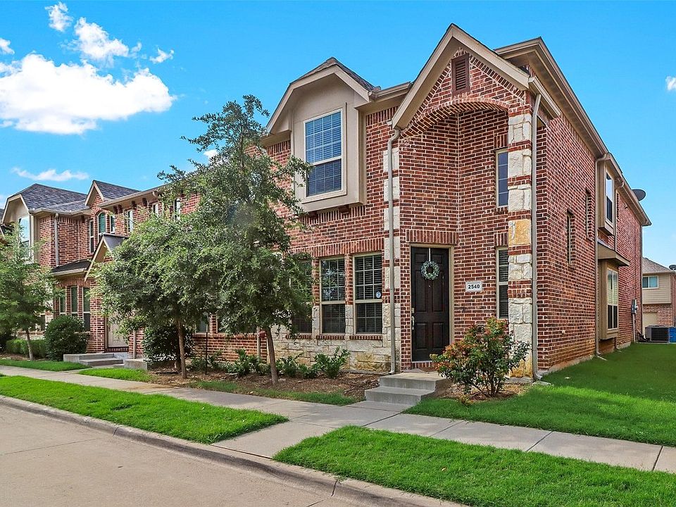 1st image of 2540 Sarah Ln