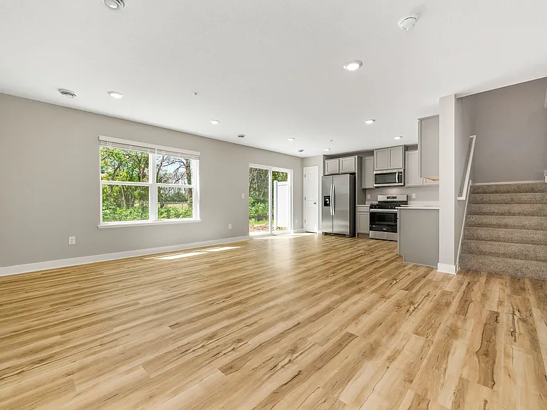 12709 Ashbury Dr — Photo 6