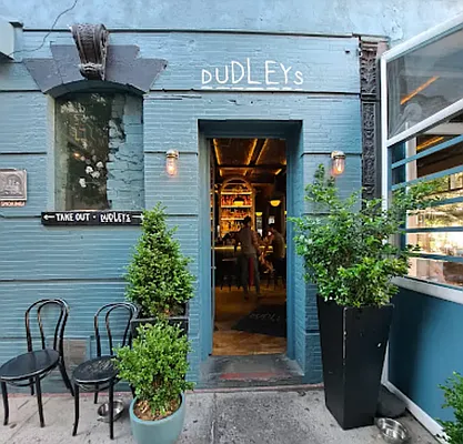 Rented by REAL New York | media 7