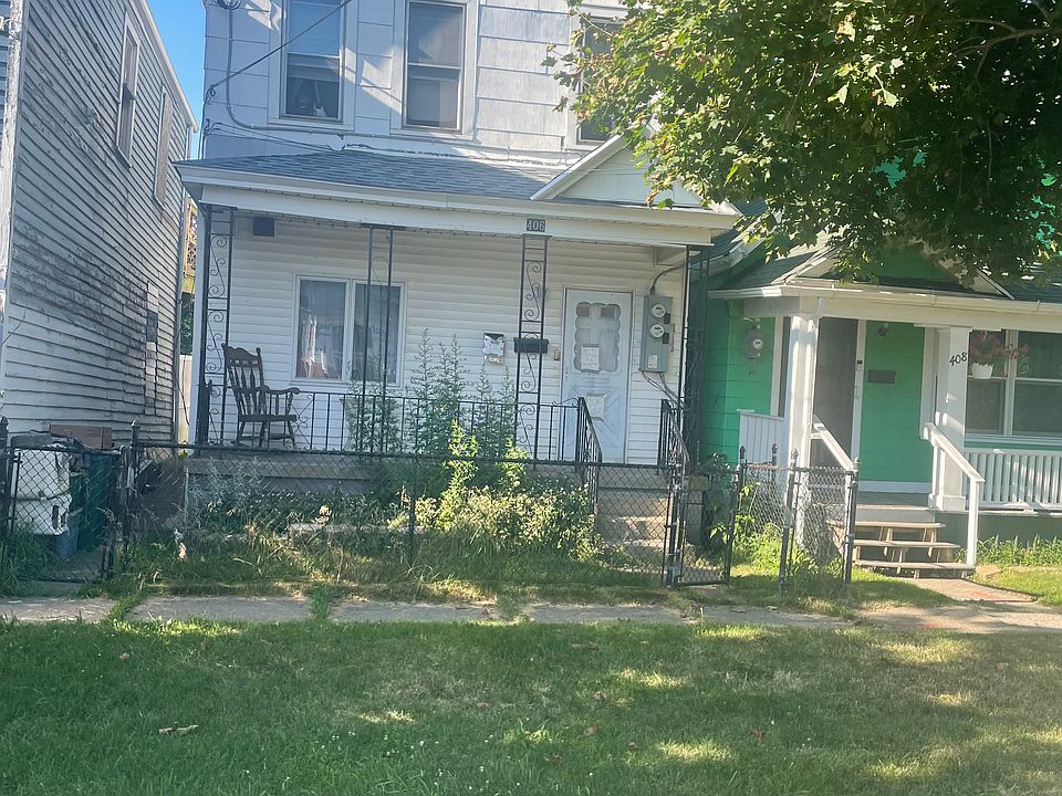 2nd image of 406 Fulton St #1