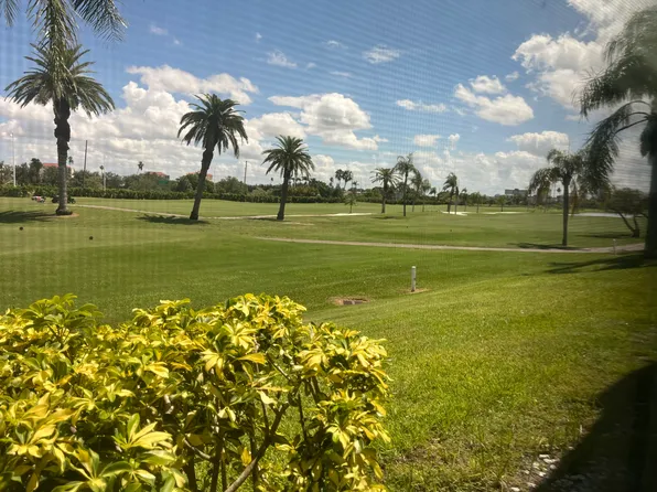 6191 Bahia Del Mar Blvd, Saint Petersburg, FL
