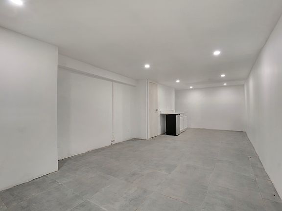 4th image of 623 Union Ave #1G