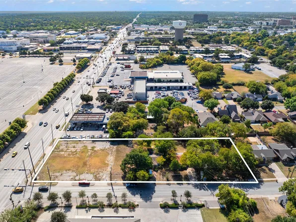 708 E Rogers St, Arlington, TX 76011