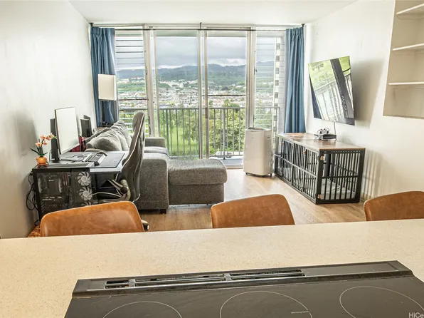 1128 Ala Napunani St APT 703, Honolulu, HI 96818