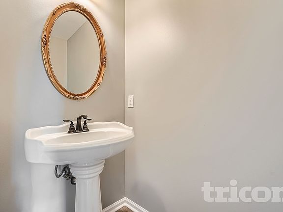 2nd image of 2454 Arapaho Way
