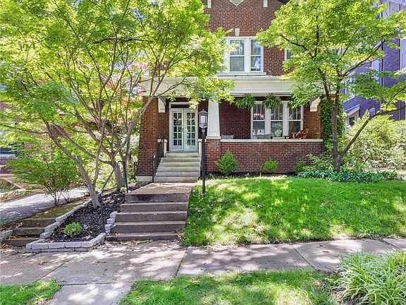 3rd image of 7058 Waterman Ave