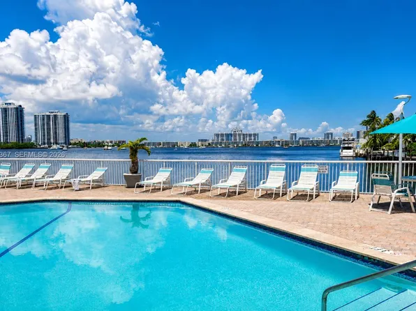 2841 NE 163rd St APT 608, North Miami Beach, FL 33160
