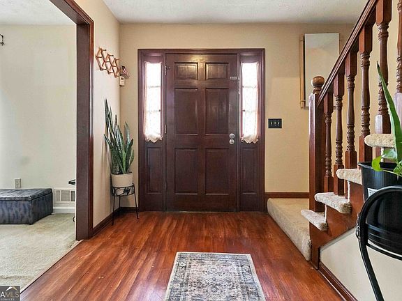 4th image of 1131 Reilly Ln